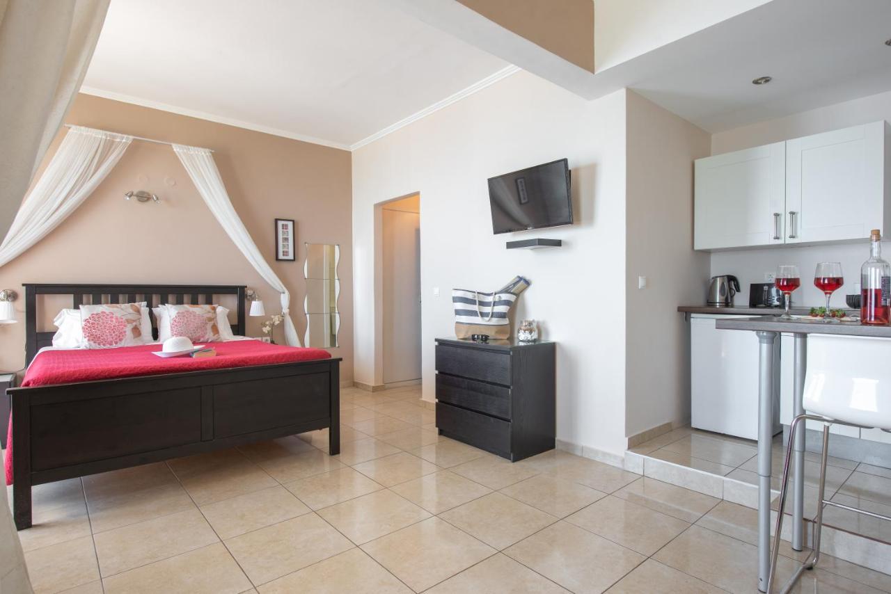 Galini Beach Studios And Penthouse Месонґі Екстер'єр фото