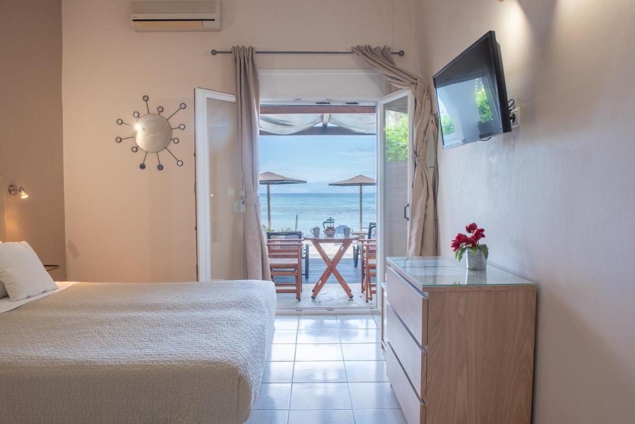 Galini Beach Studios And Penthouse Месонґі Екстер'єр фото