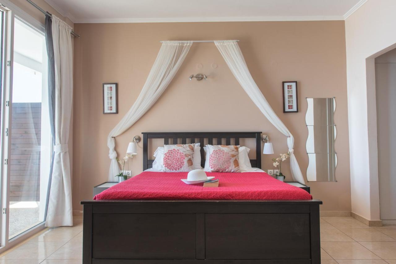Galini Beach Studios And Penthouse Месонґі Екстер'єр фото