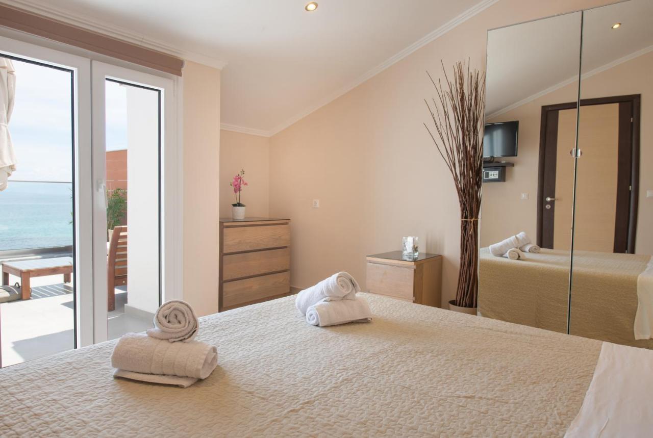 Galini Beach Studios And Penthouse Месонґі Екстер'єр фото