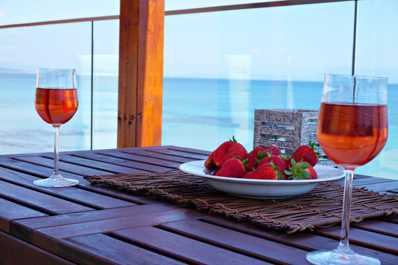 Galini Beach Studios And Penthouse Месонґі Екстер'єр фото